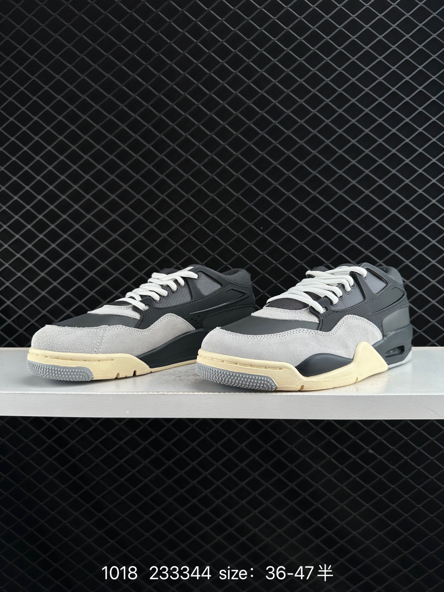 Nike Air Jordan 4 RM